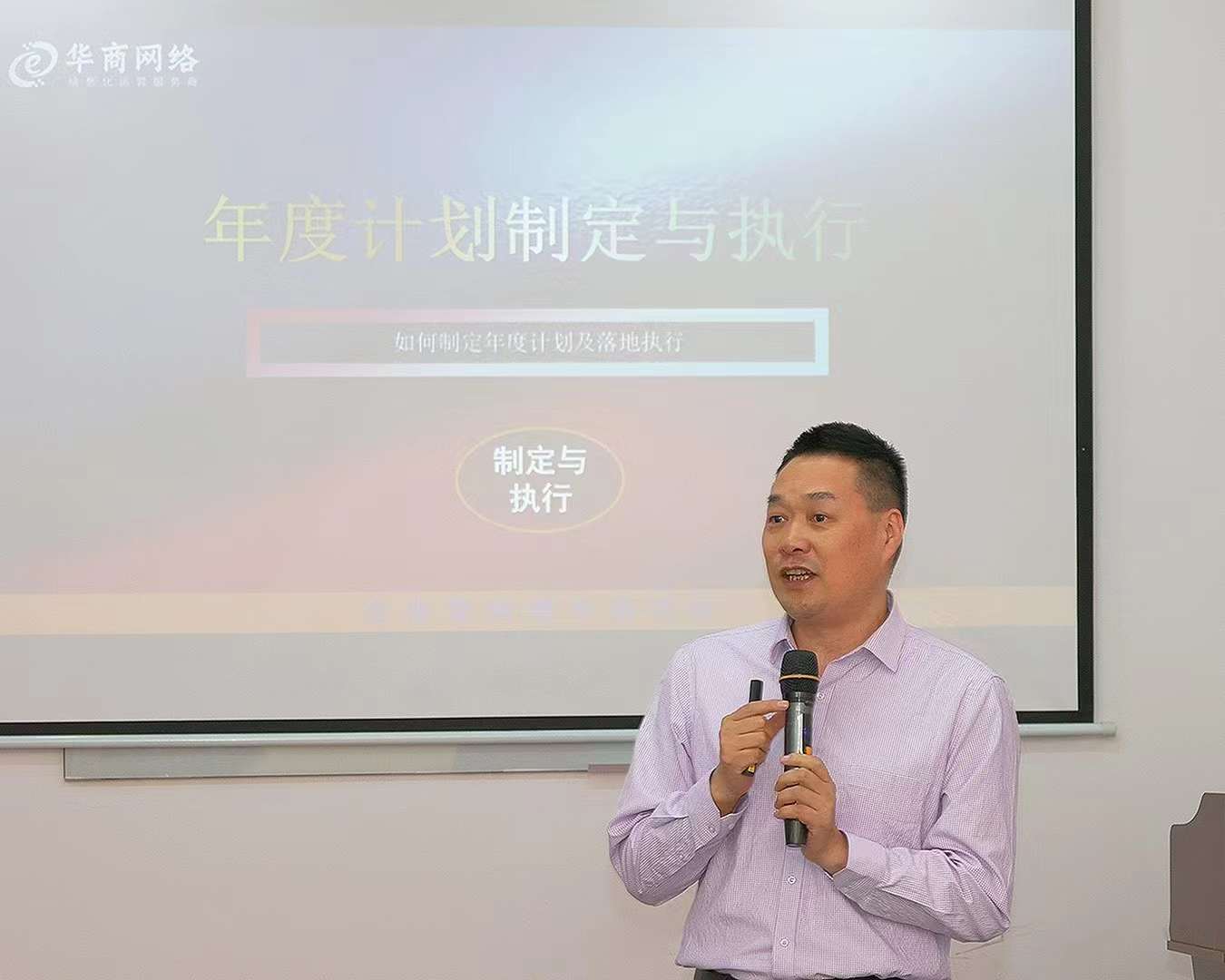 星空真人
网络